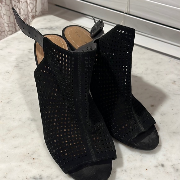 Shoes - Women’s heels